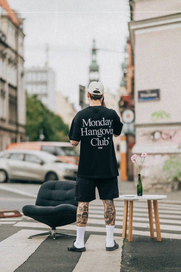 HANGOVER TEE BLACK (loose fit) - obrazek 2